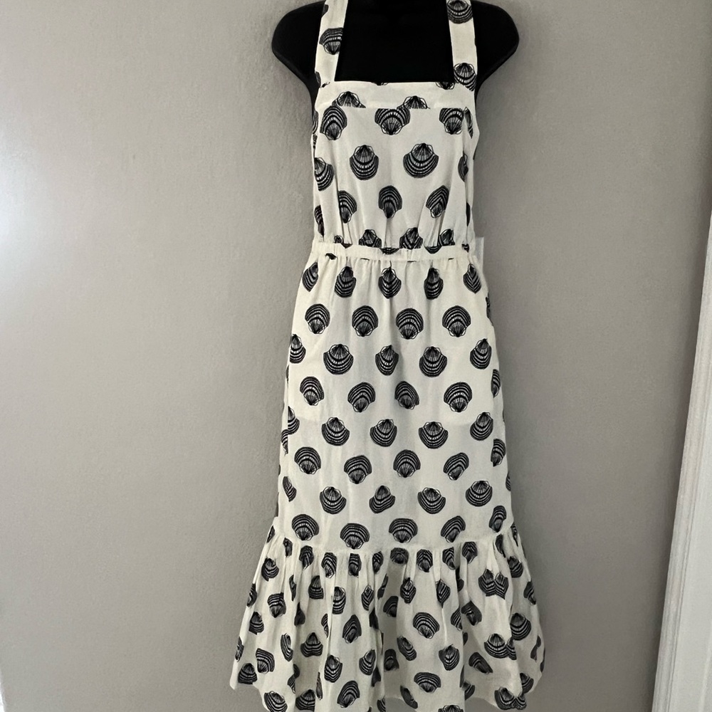 BNWT Black and White Patterned Apron Dress